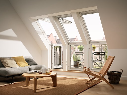 Wie Dachflächenfenster Ihr Zuhause heller und freundlicher machen