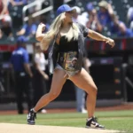 Tiffany Stratton: WWE-Sensation Ihre Karriere, ihr und ihr Einfluss