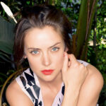 Jessica Stroup: Porträt der talentierten Schauspielerin