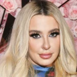 Tana Mongeau: Beziehungen und ihr Weg zur Medienmarke