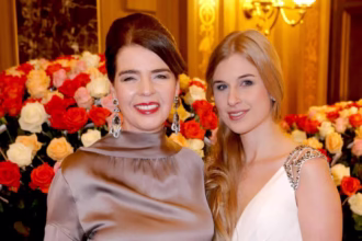 Jo Todter Daubner: Persönlichkeit an Seite von Julia-Niharika Sen